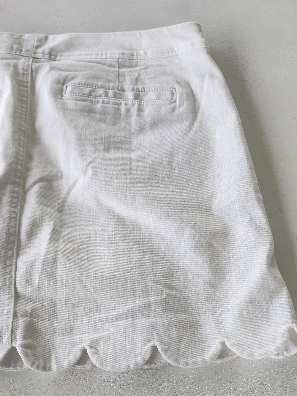 Lilly Pulitzer White Scallop-Hem Mini Skirt - Picture 8 of 11